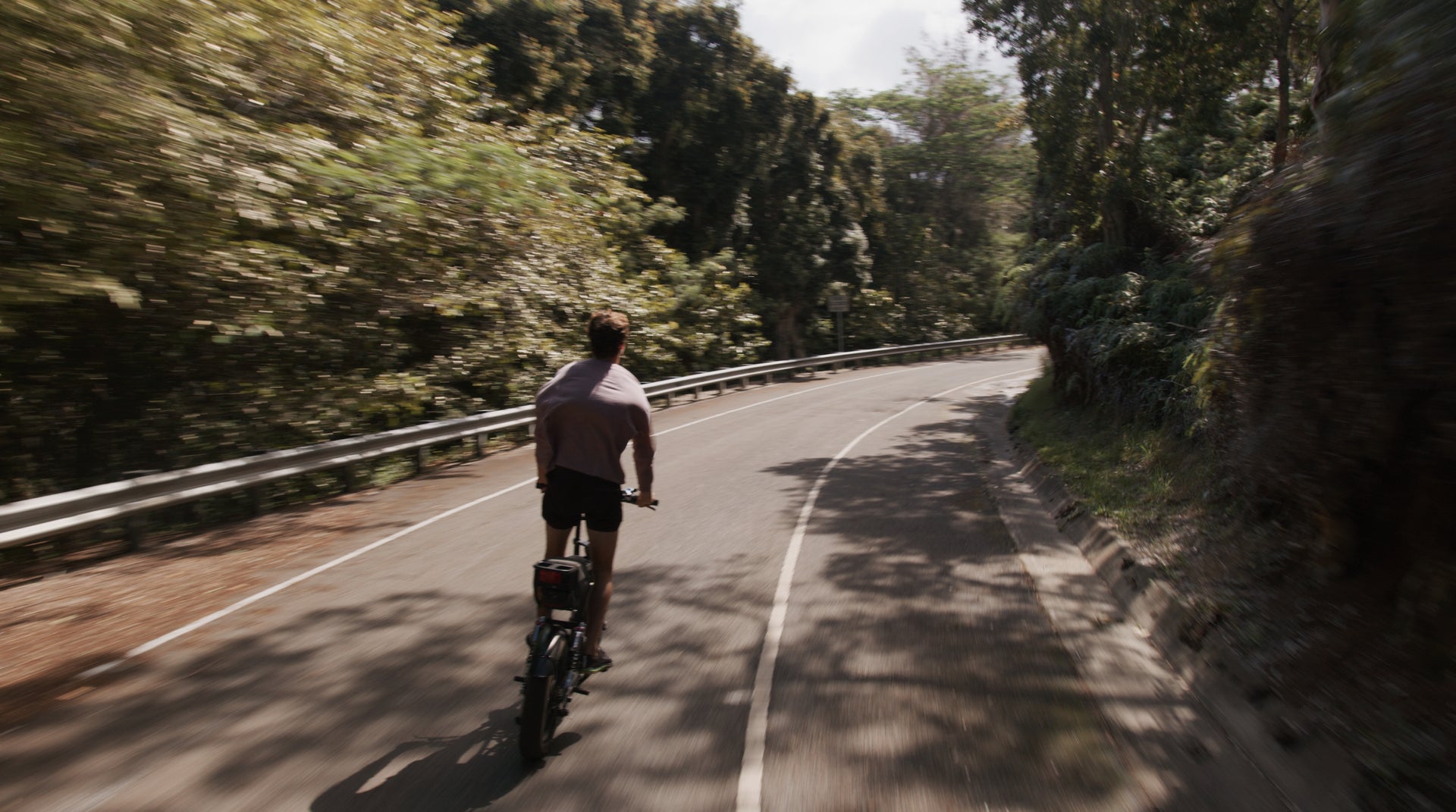 How To Properly Charge An E-Bike